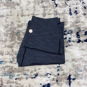 Cropped Lululemon leggings- heathered grey- size 0
